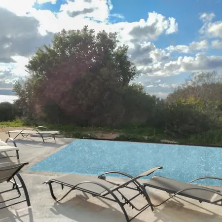 Villa Sun Dream Khalikeri